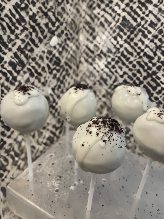 Cookies & Cream Cake Pops